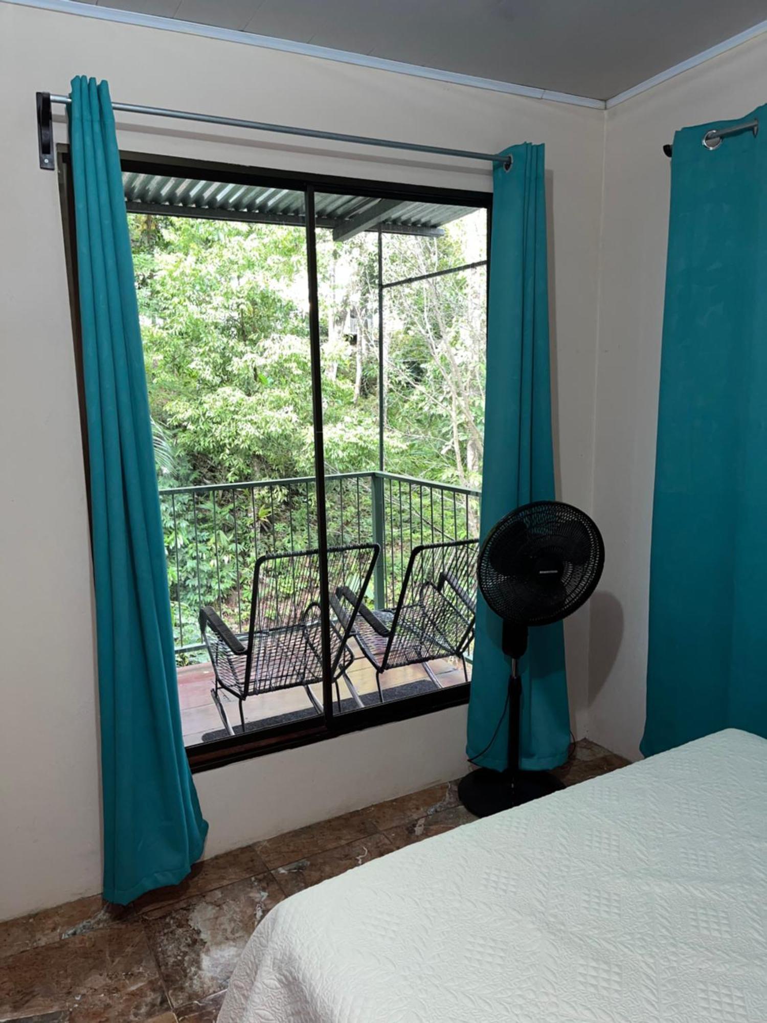 Casa Escondida Apartments Manuel Antonio Exteriör bild