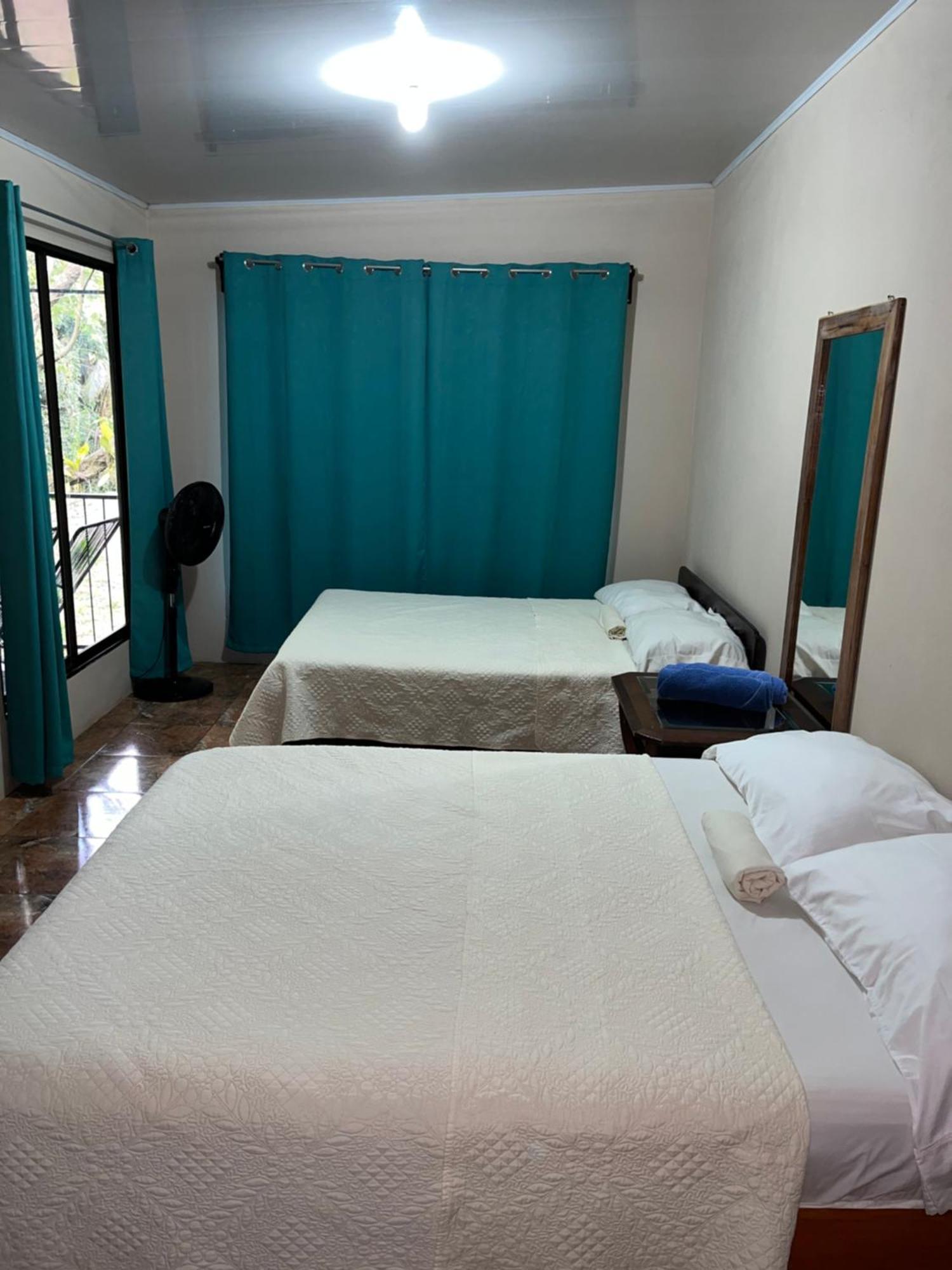 Casa Escondida Apartments Manuel Antonio Exteriör bild