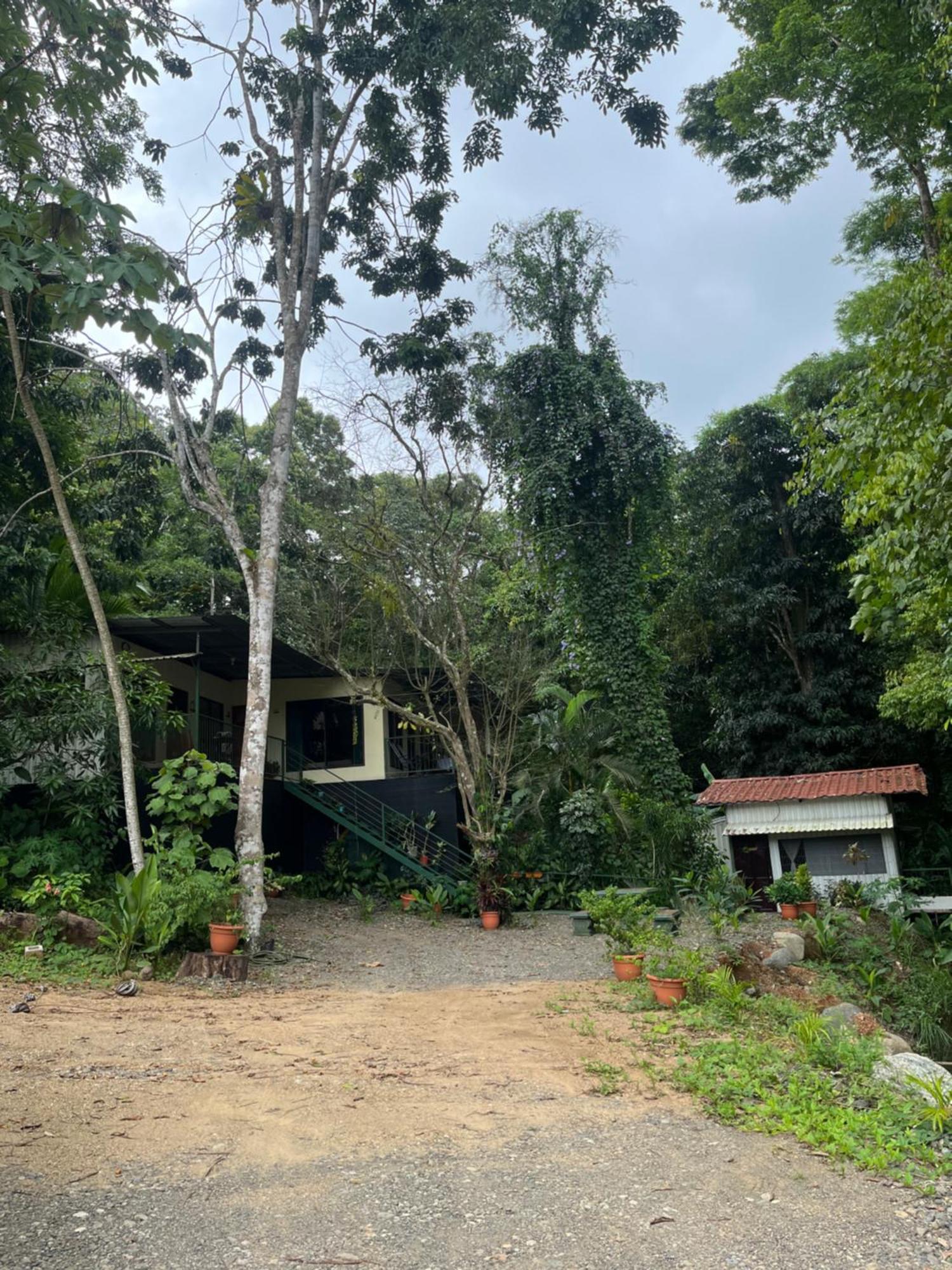 Casa Escondida Apartments Manuel Antonio Exteriör bild